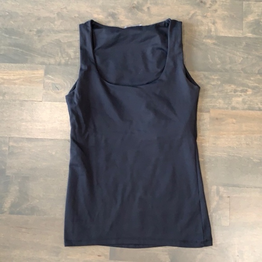 Zara Black Scoop Neck Tank Top